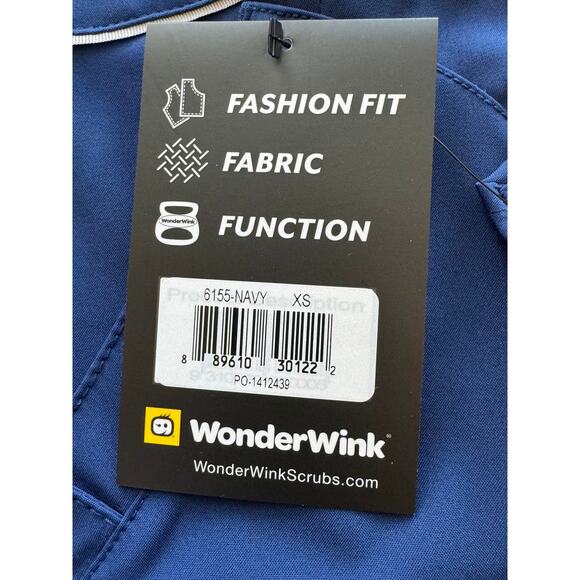 New ~ WONDER WINK W123 ~   Stylized V-Neck Scrub Top Size XS - Picture 10 of 11